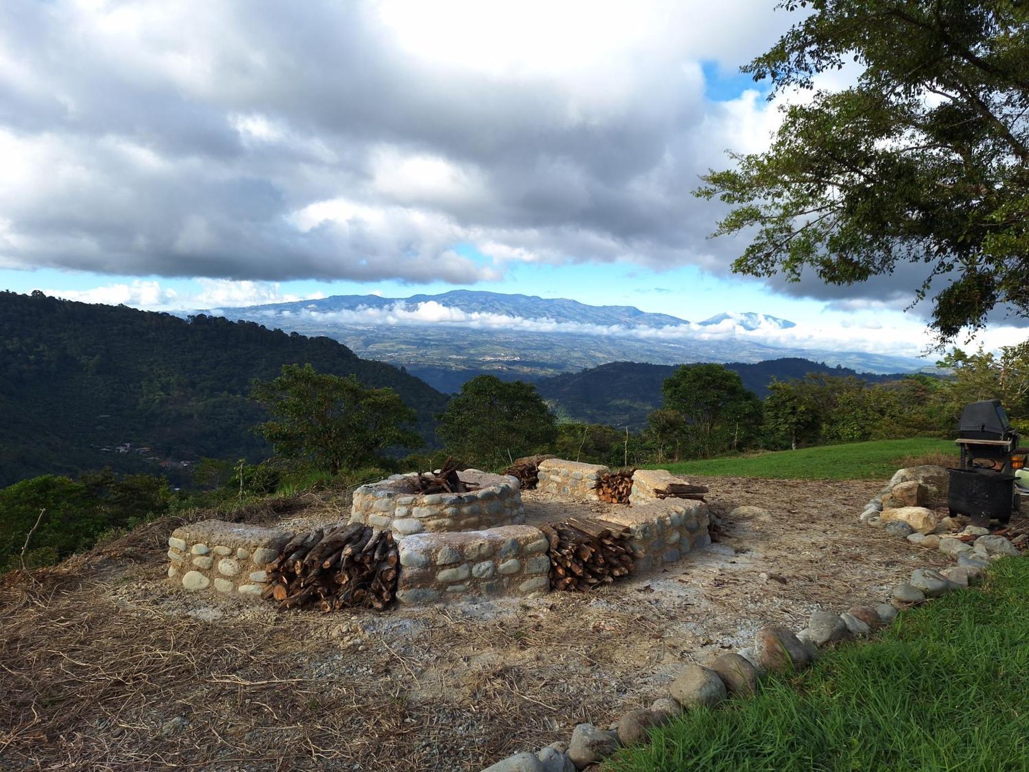 Finca Queveri Orosi Exterior photo